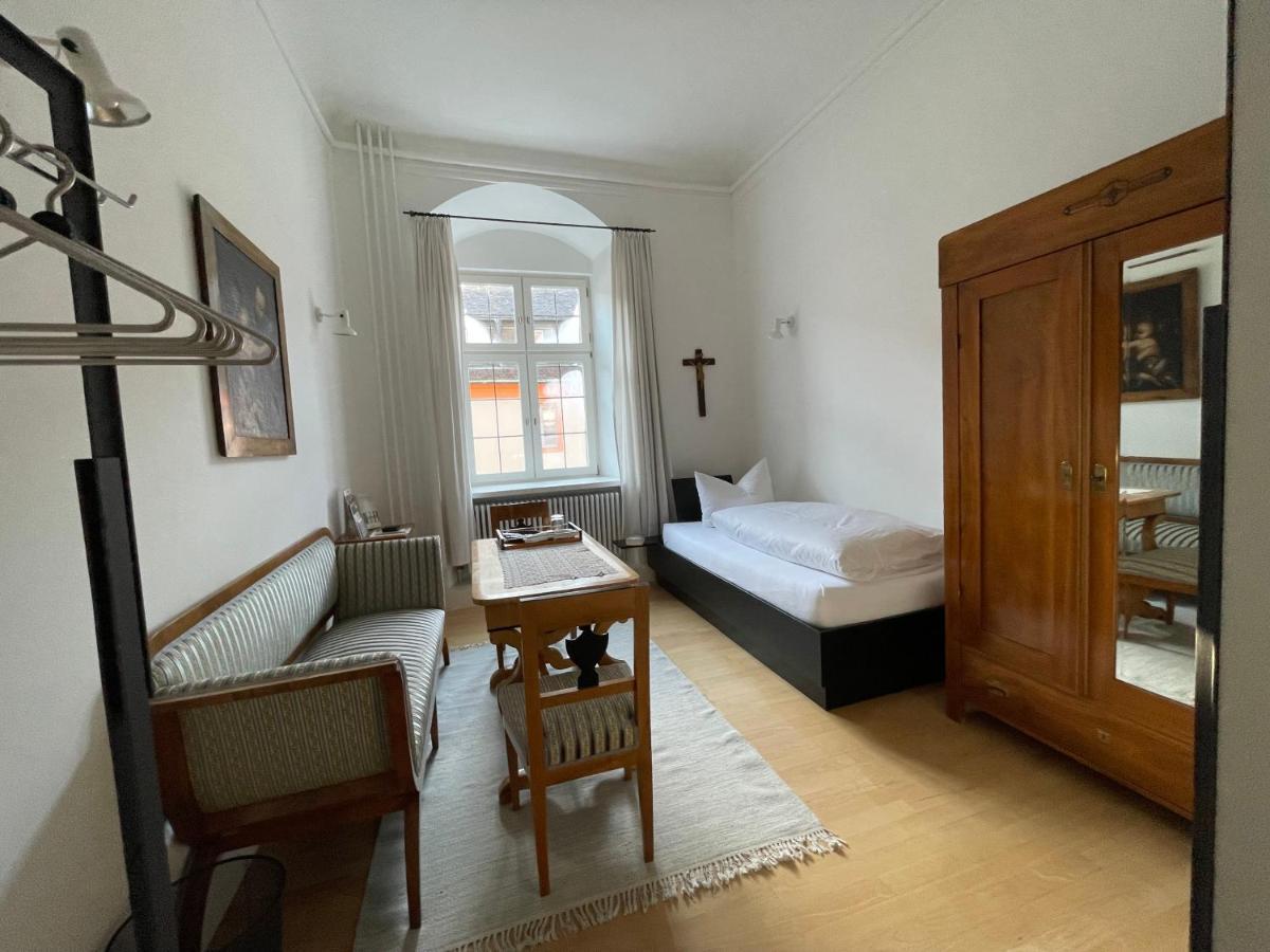 Hotel Bischoefliches Seminar St. Willibald